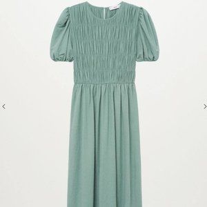 🎉HOST PICK 🎉 Like New MANGO Green Ruched detail Dress - size 2